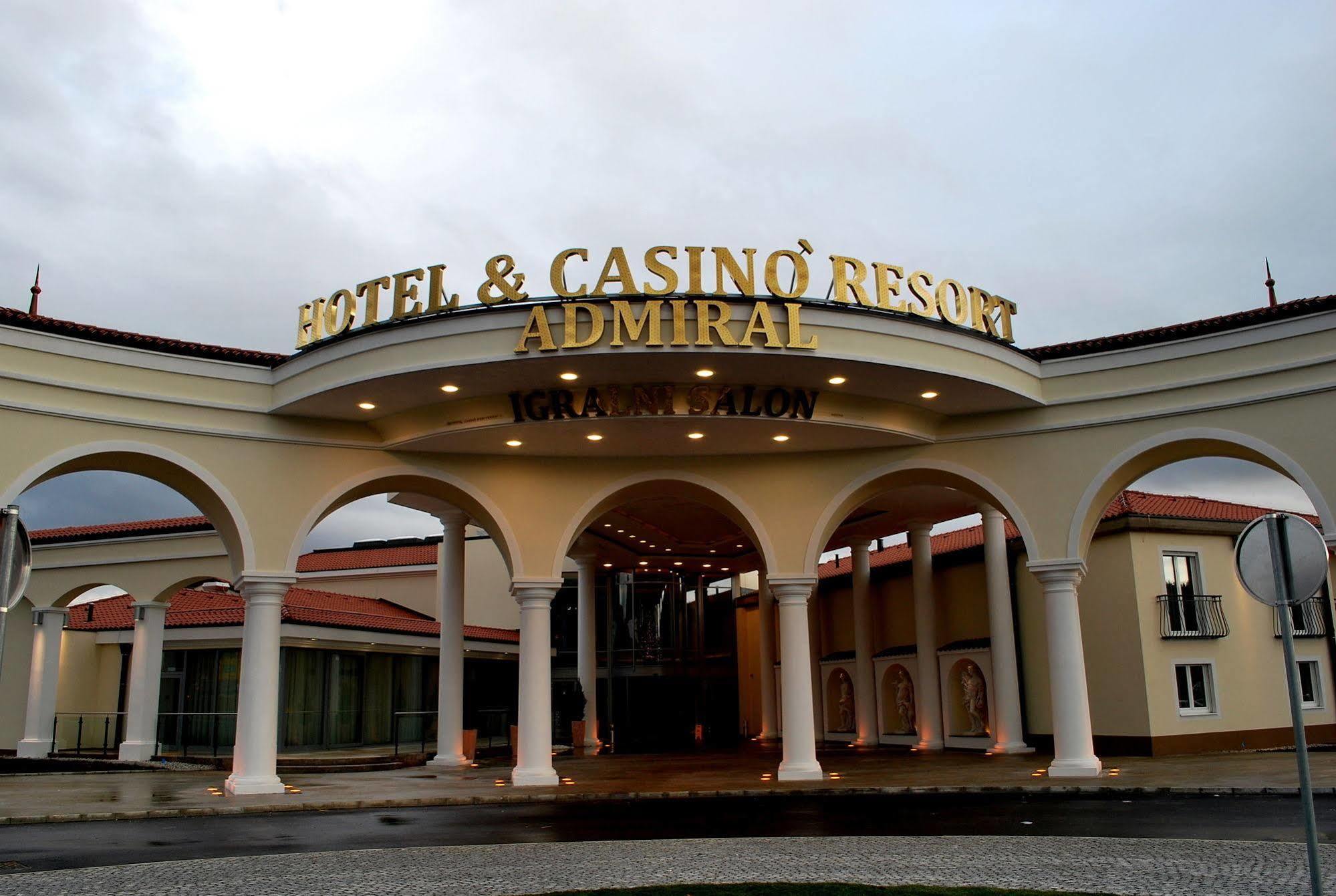 Casino & Hotel Admiral Kozina Zewnętrze zdjęcie